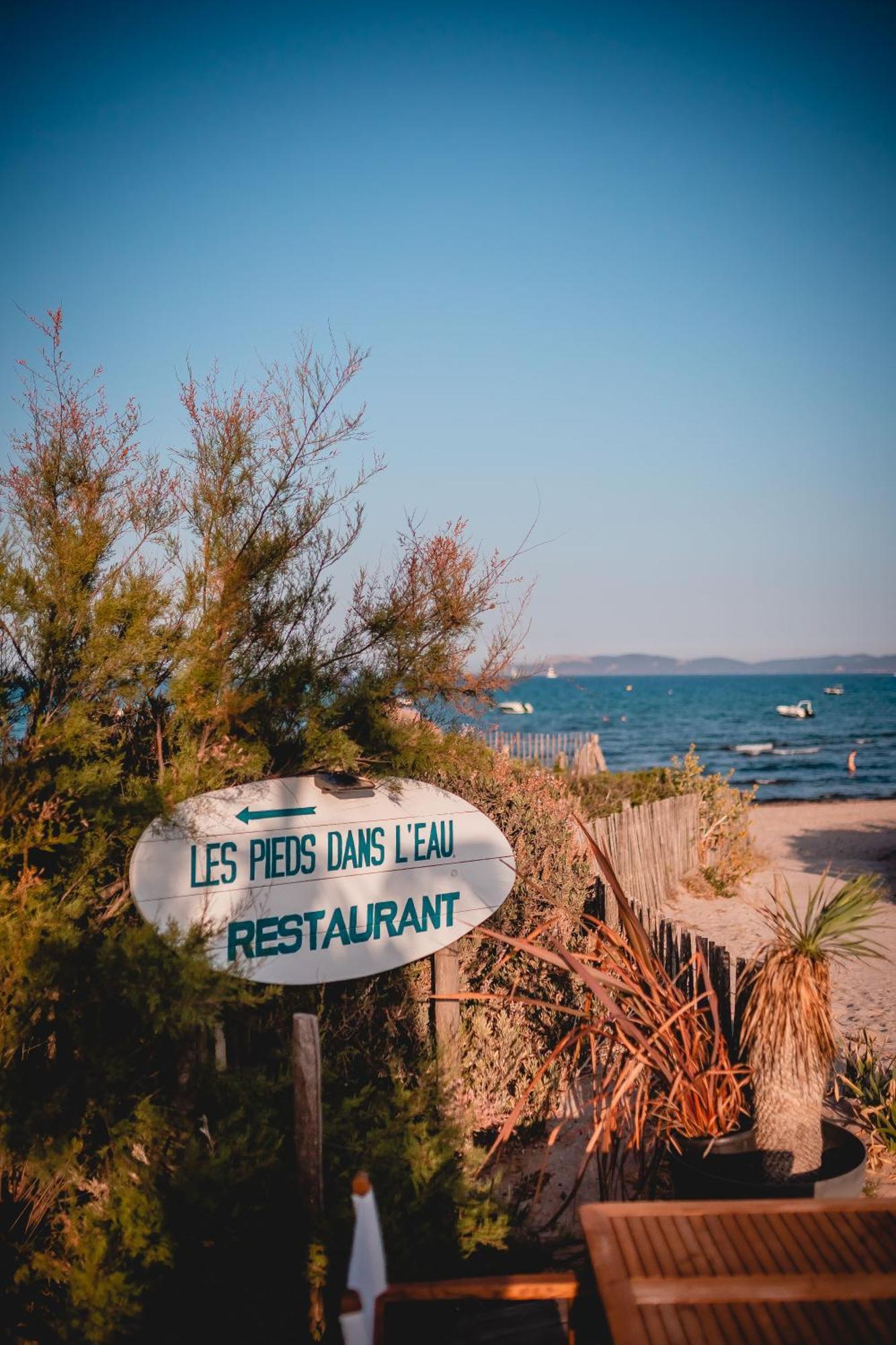 Salines Hotel Hyeres Bagian luar foto
