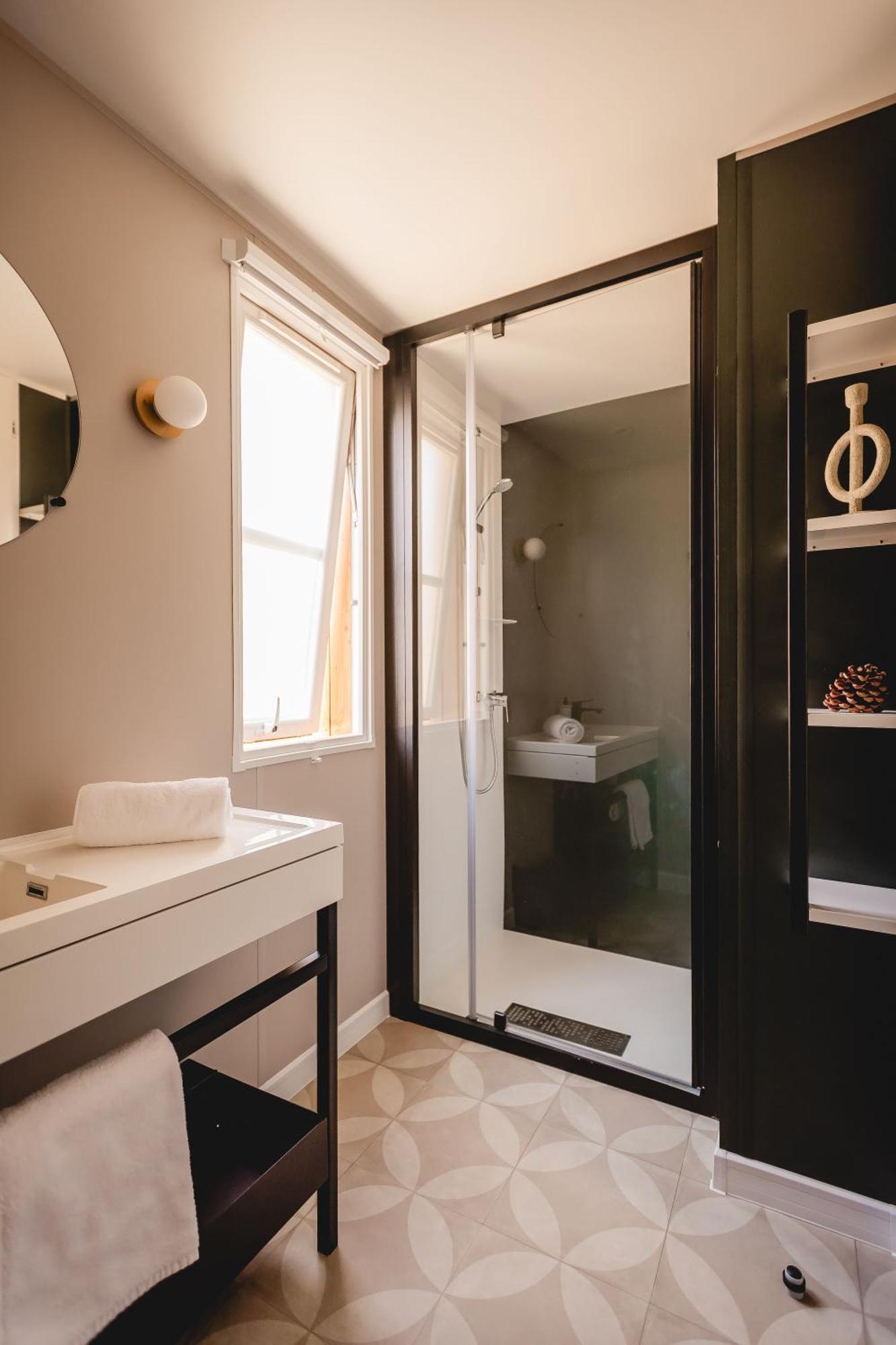 Salines Hotel Hyeres Bagian luar foto